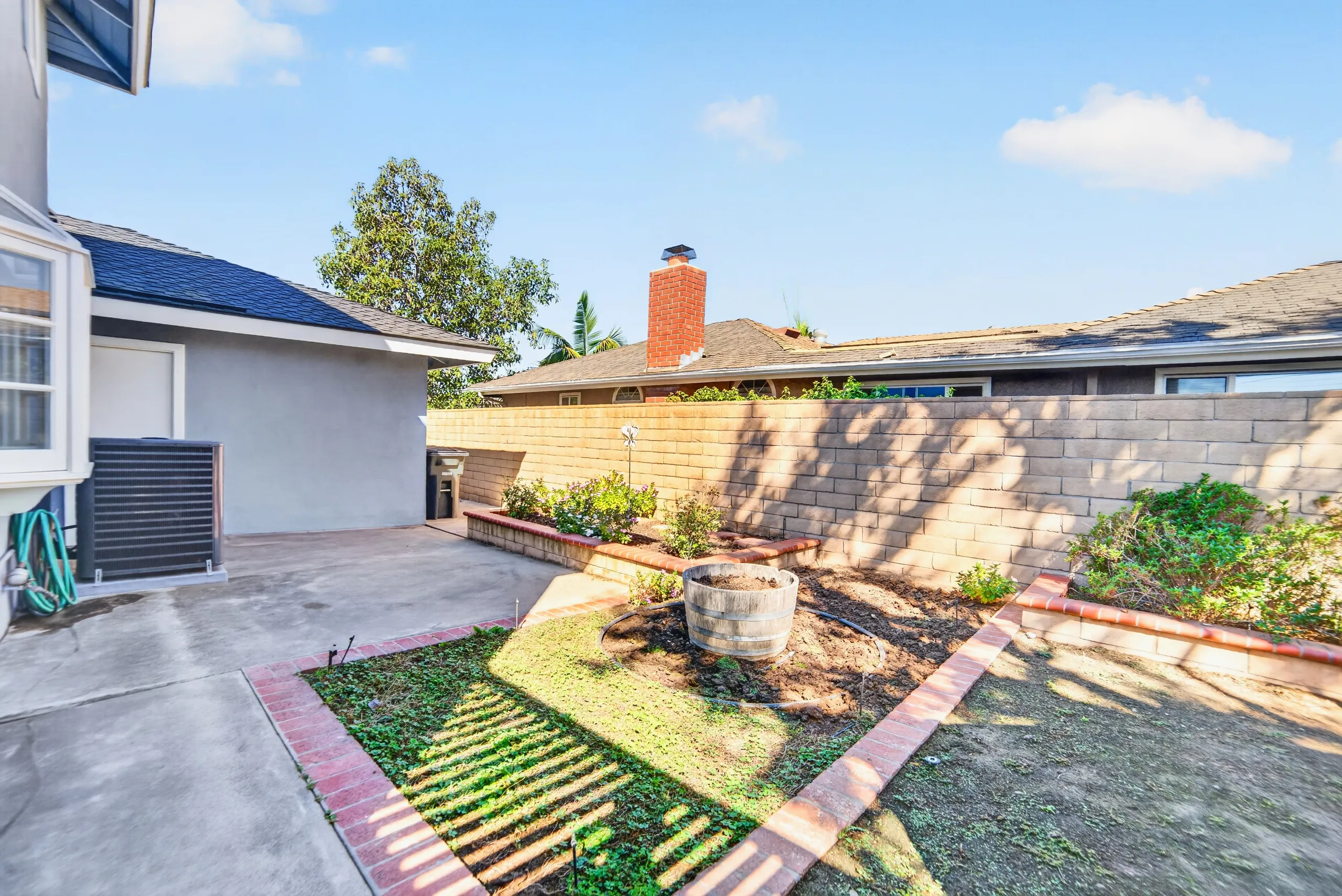 Residential listing — photo 22