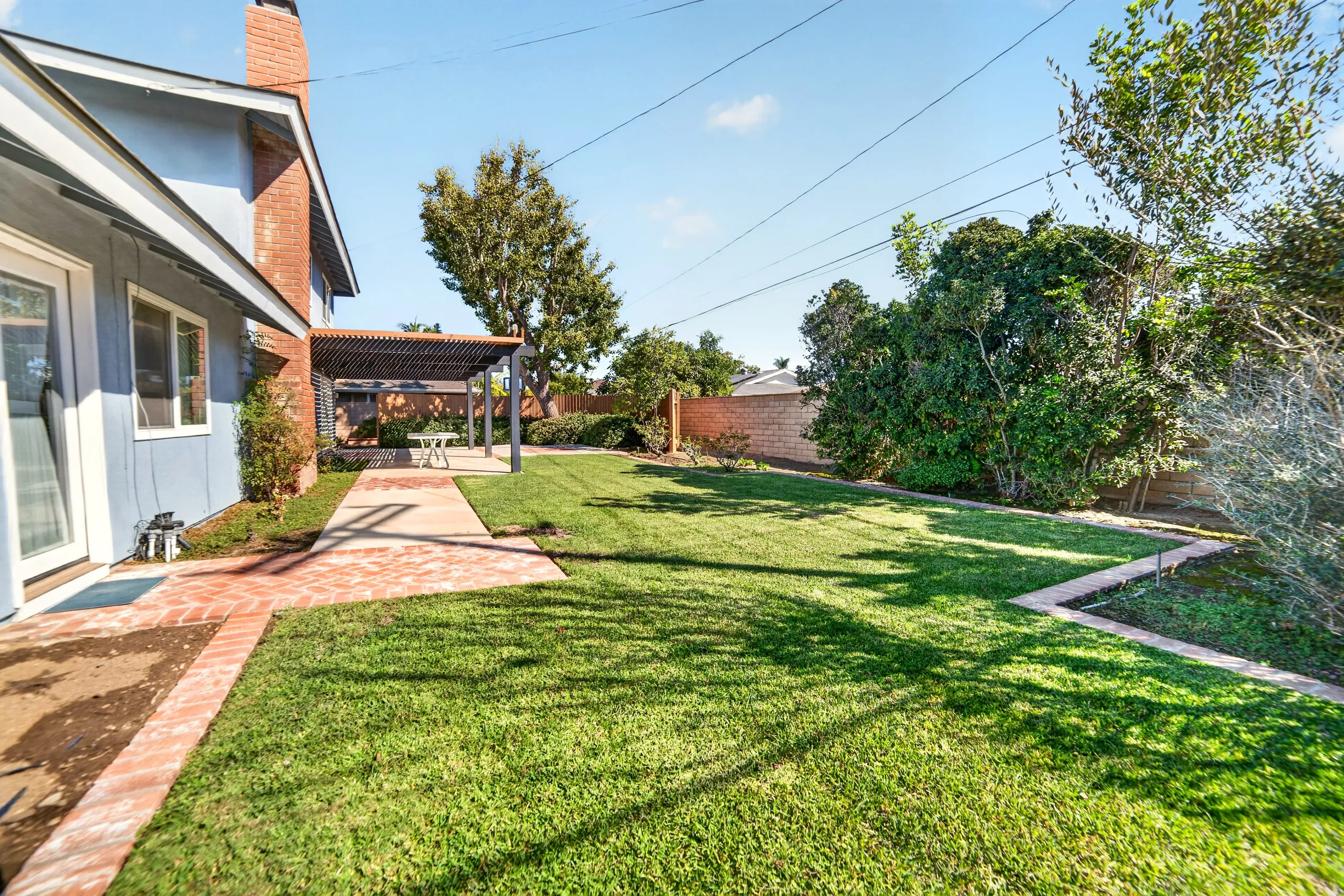 Residential listing — photo 23