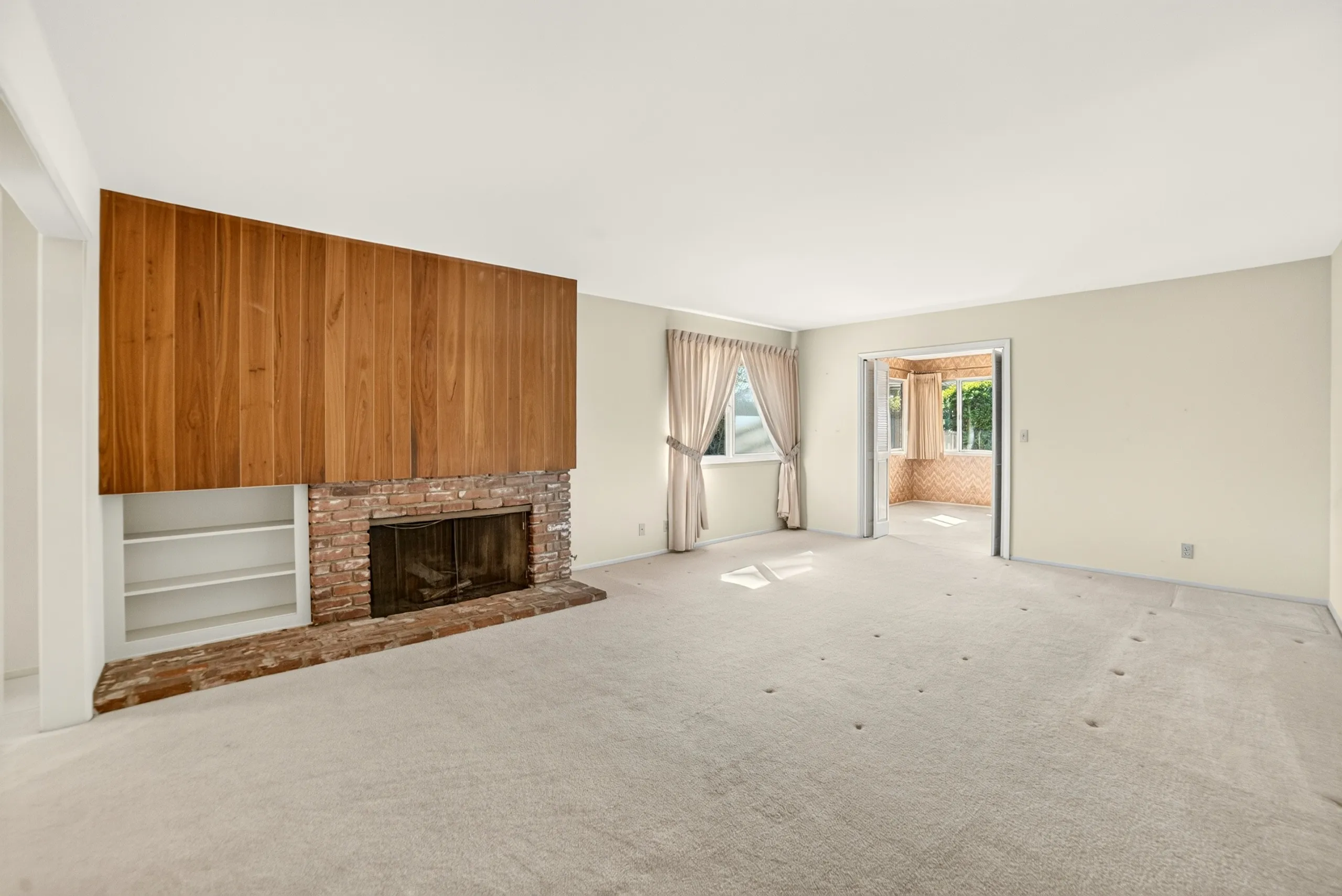 Residential listing — photo 34