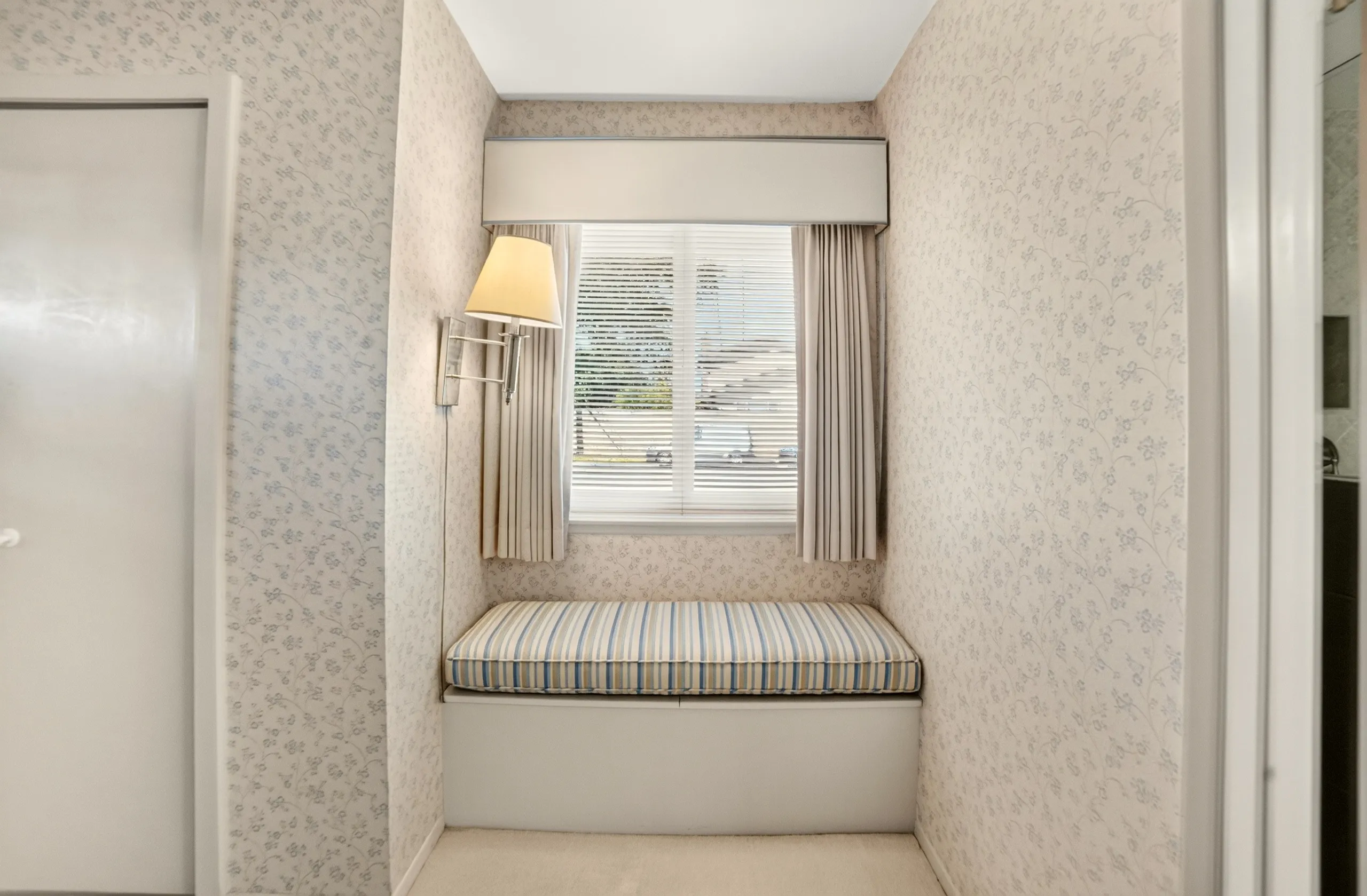 Residential listing — photo 13