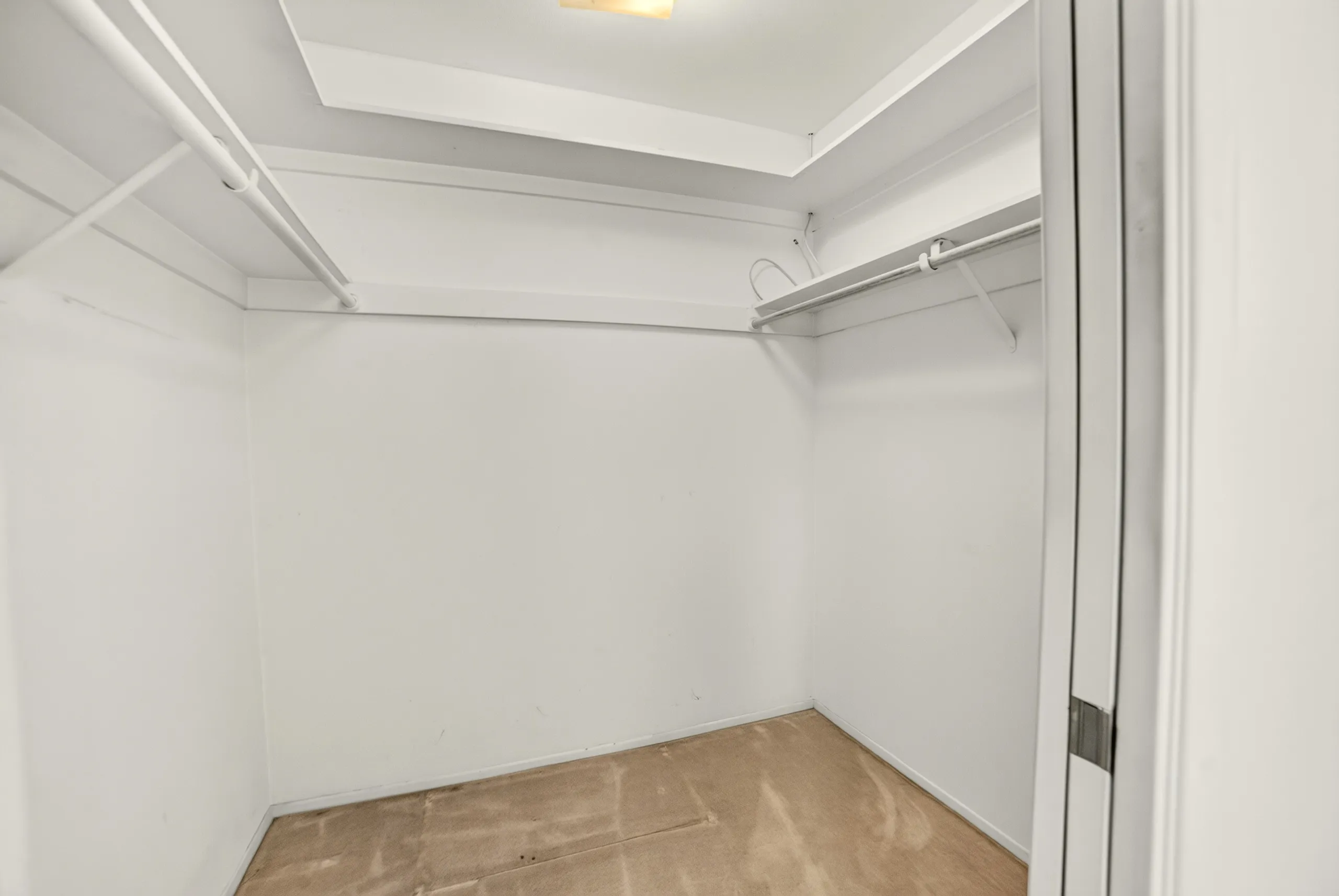 Residential listing — photo 45