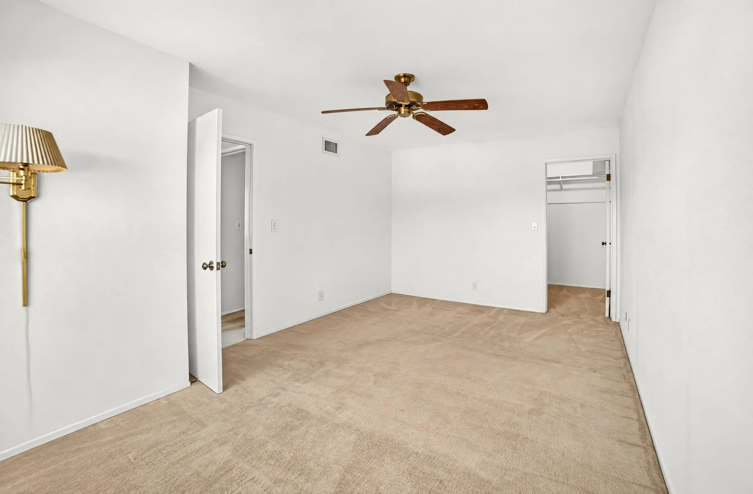 Residential listing — photo 52